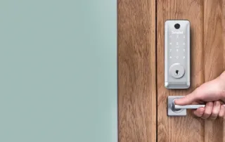 airbnb lock and choose Best smart lock for airbnb in UK