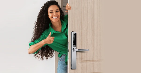smart keyless door lock for front door