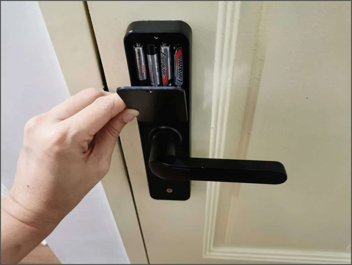 Why Is My Smart Door Lock Not Locking?